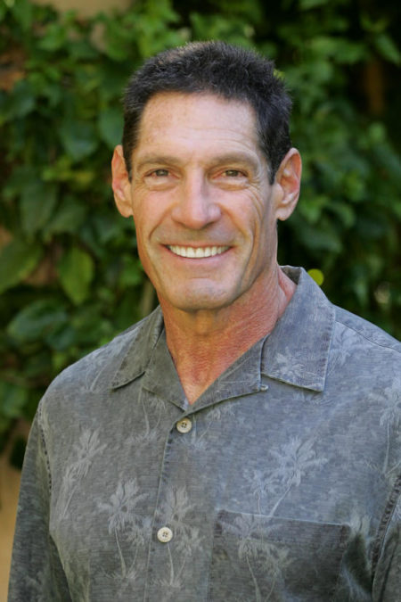 Dr. Gary K. Michelson, a retired orthopedic surgeon, has received more than 950 patents, mainly centered on spinal surgical devices and techniques to improve cost efficiencies, safety, and patient outcomes. He is a noted philanthropist active in the areas of medical innovation, intellectual property education, and animal health and welfare.